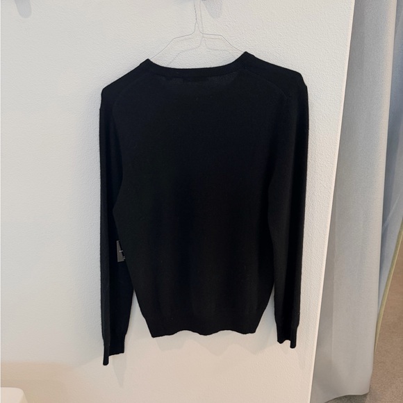 Saks Fifth Avenue Classic Black Crew Neck Cashmere Sweater - Picture 3 of 3